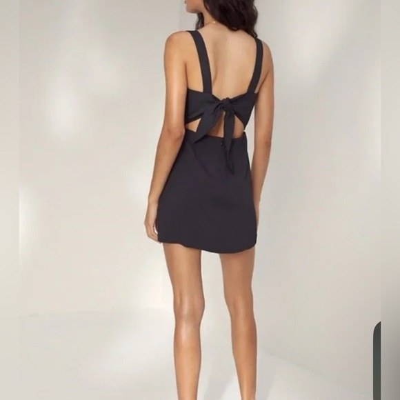 Aritzia Wilfred Écoulement Mini Dress - Picture 2 of 10